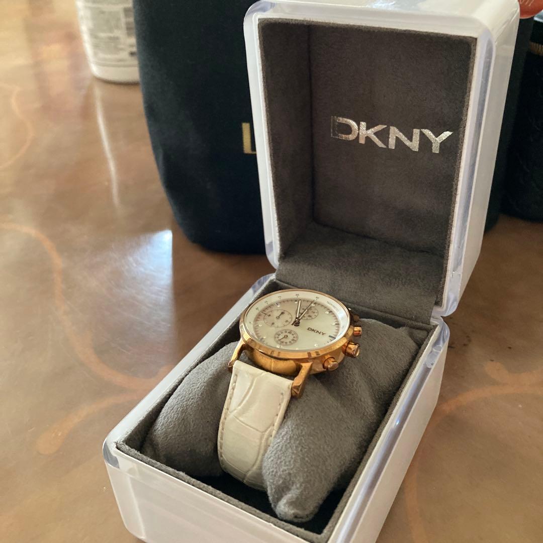 DKNY♡ダナキャランニューヨーク腕時計クロノグラフ