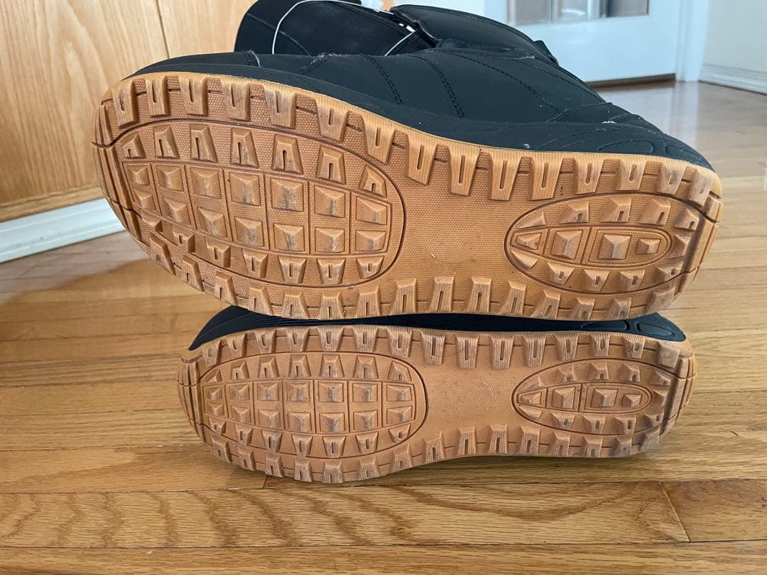 エアボーン　ARBN　スノーボードブーツ ダイヤル式　27.5㎝