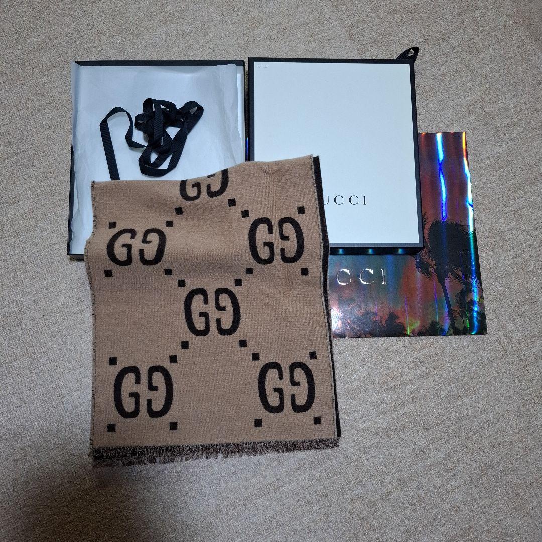 GUCCI　マフラー