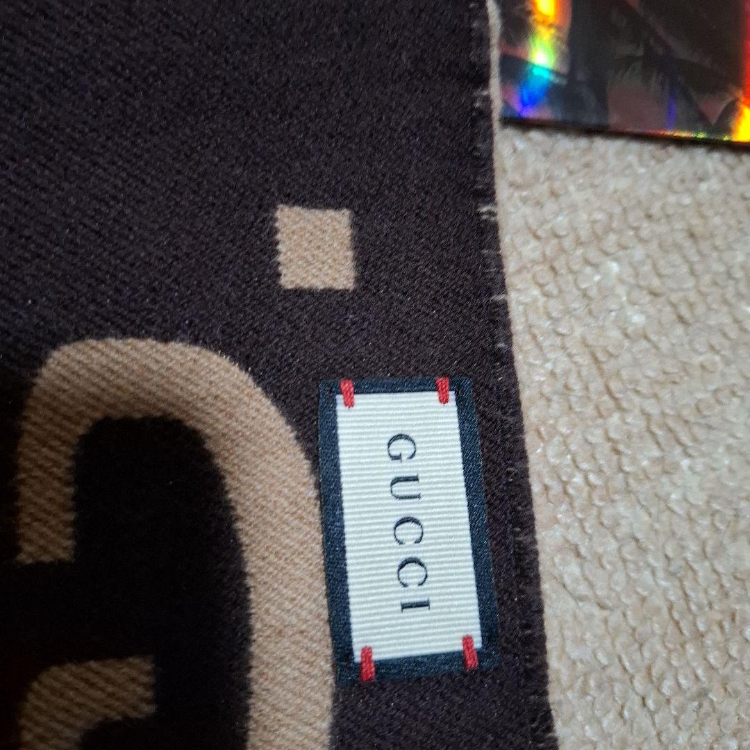 GUCCI　マフラー