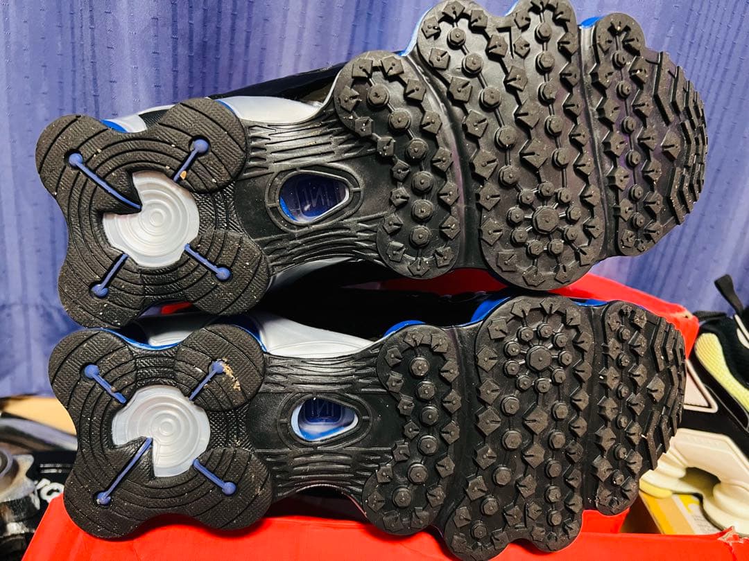 Nike ショックス スニーカー ブラック/ブルー