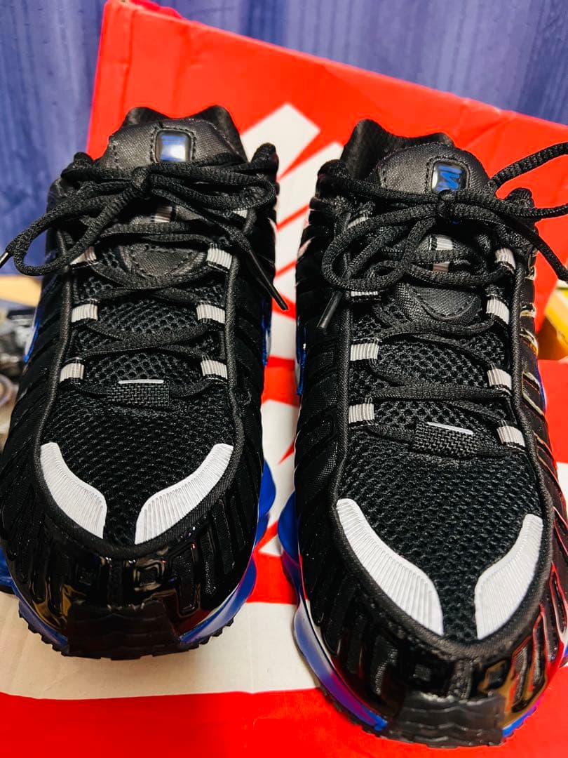 Nike ショックス スニーカー ブラック/ブルー