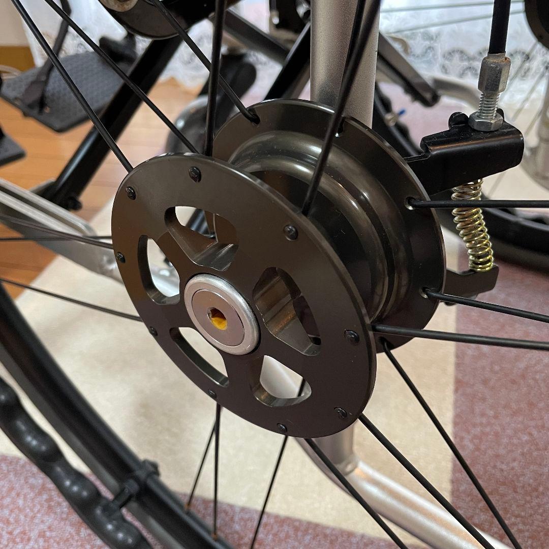 ♿️自走式 軽量スリム 車椅子 (身体を優く包む立体構造)新品低反発クッション