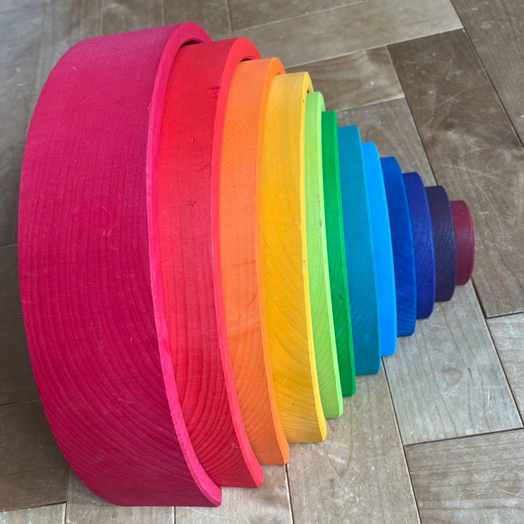 グリムス　レインボー　大　木製虹型積み木 知育玩具　モンテッソーリ