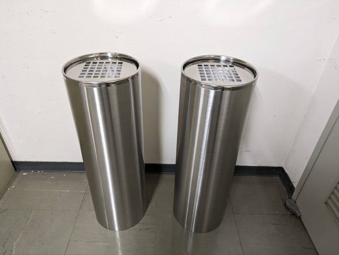 業務用 スタンド灰皿（屋内・屋外共用）/ ステンレス製　2台セット