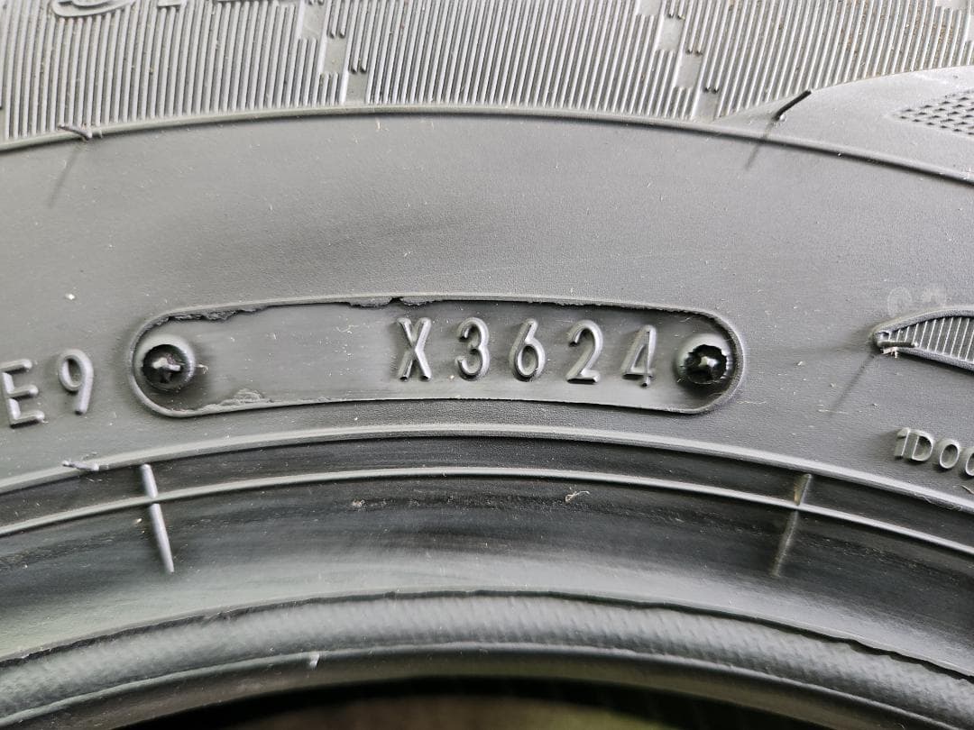 送料込☆2024年製 ダンロップ タイヤ 165/80R13 日本製☆4本
