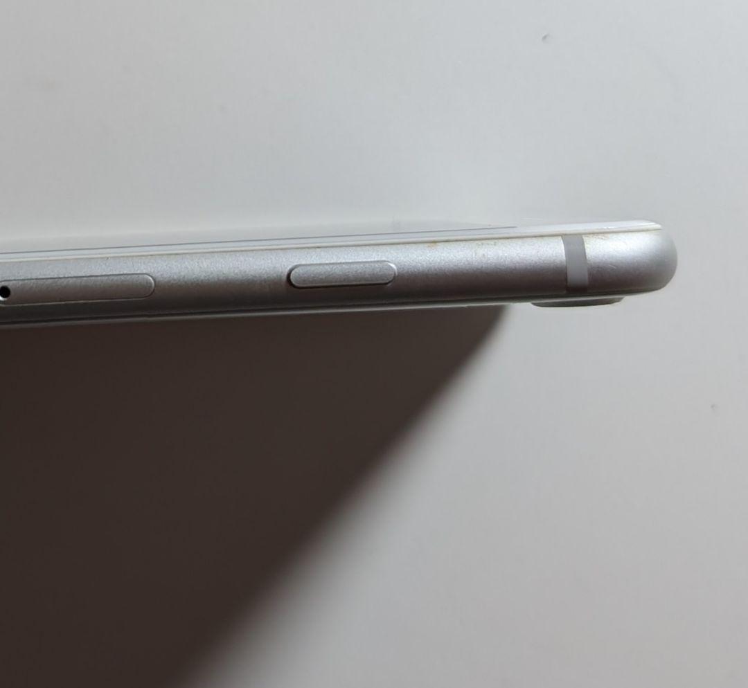 iPhone 8 64GB SIMフリー 本体のみ