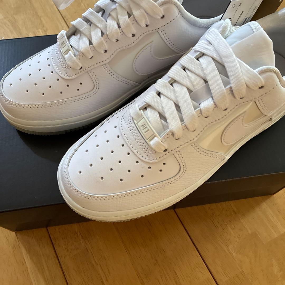 ナイキ　ウィメンズ エアフォース　IH3204-100 ホワイト　白　23cm