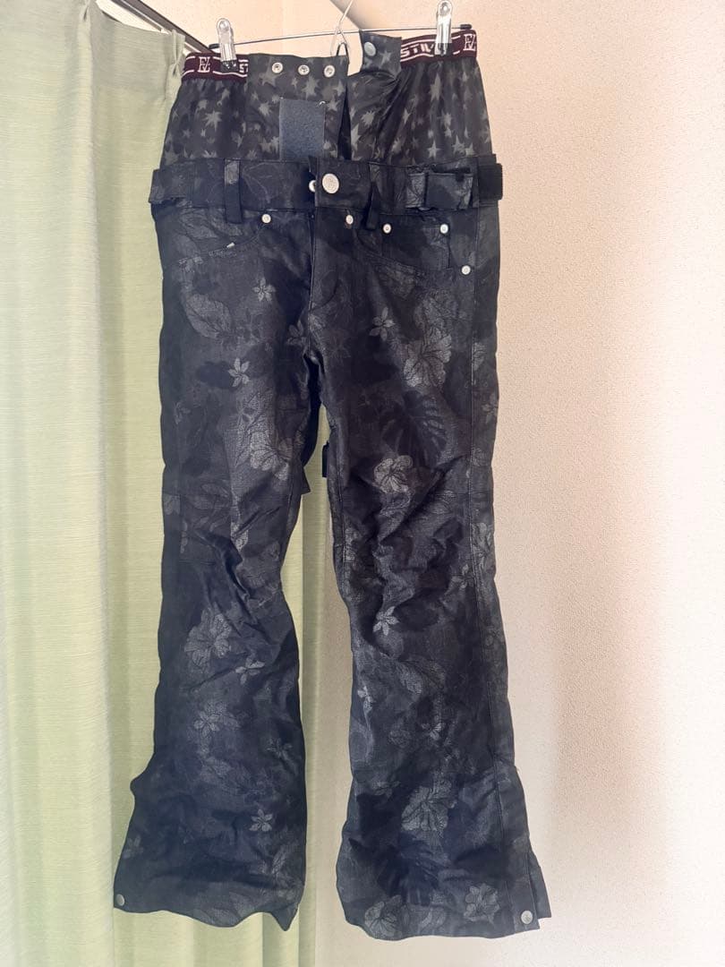 スノーボード　板・ビンディング・カバー・ウェア上下セット