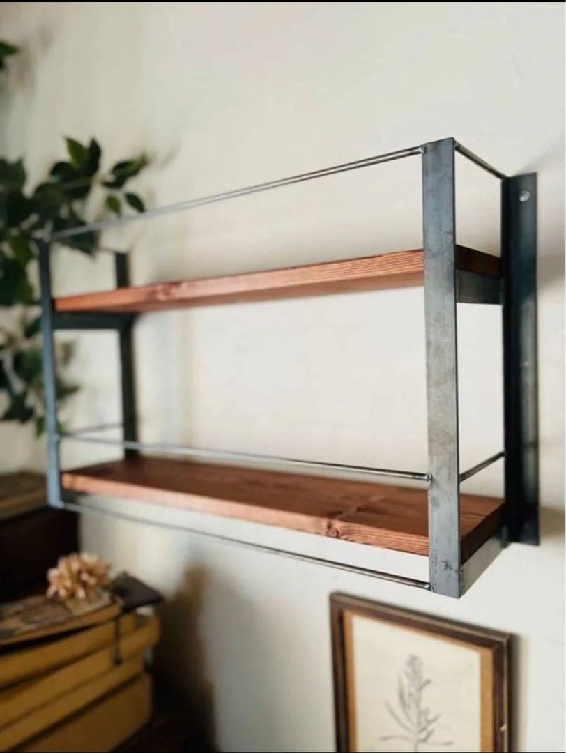 壁掛けラック　ウォールシェルフ　ブックラック　アイアン家具　オーダーメイド