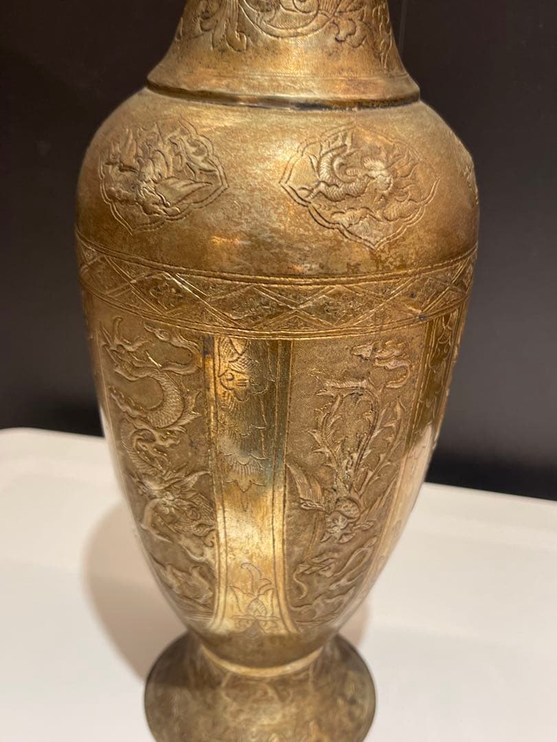 ダ*吉様 金属製 龍と鳳の模様 花瓶 約30cm 手打ち