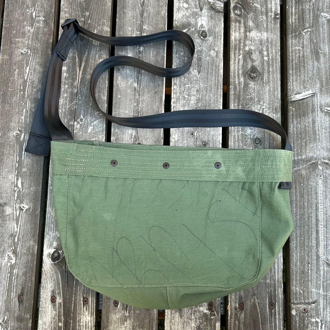 ニュースペーパーバッグ　アメリカ軍　ランドリーバッグリメイクバッグ　ステンシル入