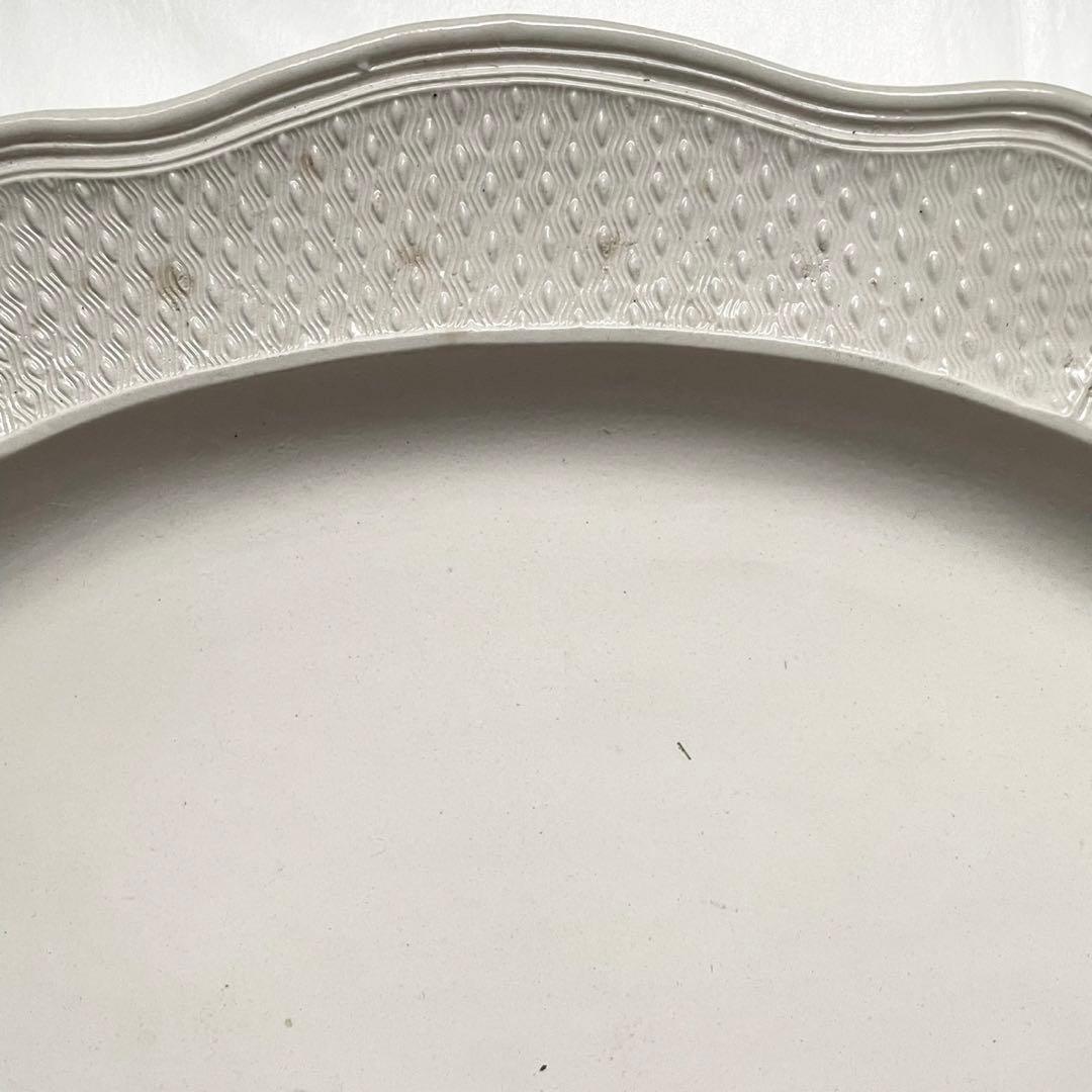 アンティークプレート 花リム オーバル 米粒レリーフ￼￼ 18世紀の器 西洋