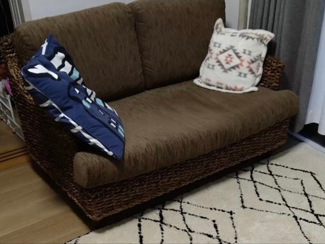 2人掛け　ソファー　アジアン