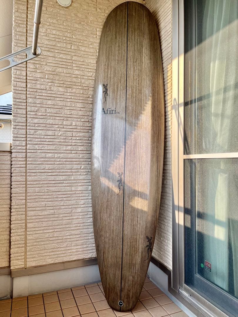 sAfiri ミッドレングスサーフボード 木目調 7フィート