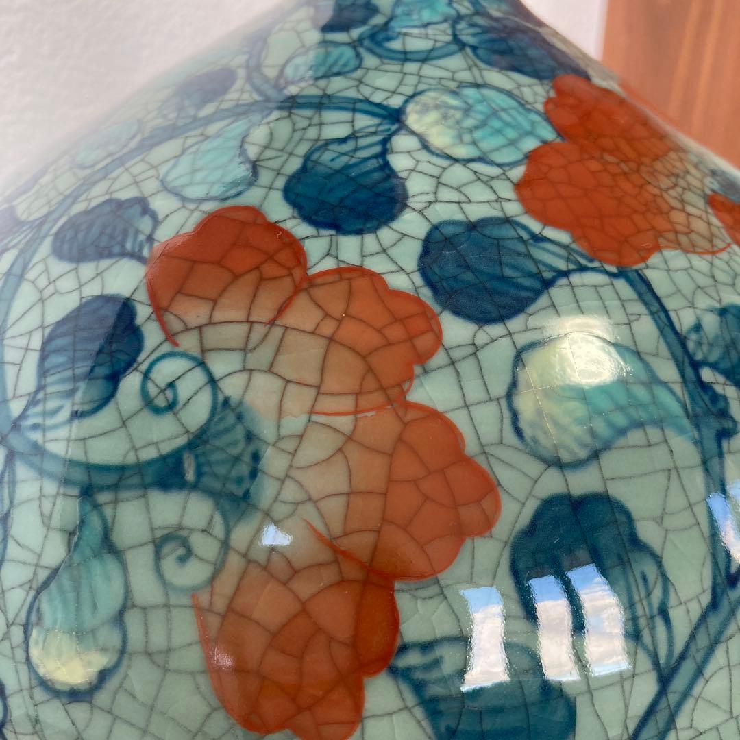 有田焼　青山窯　牡丹唐草花瓶