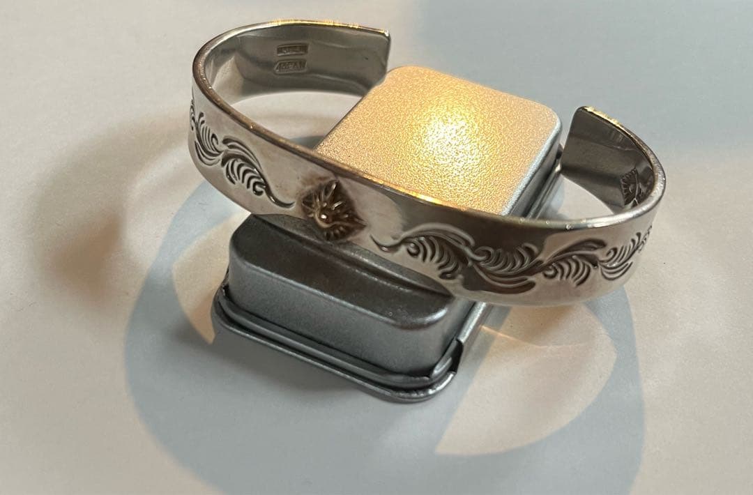 ARIZONA FREEDOM k18 太陽神 唐草シルバーバングル