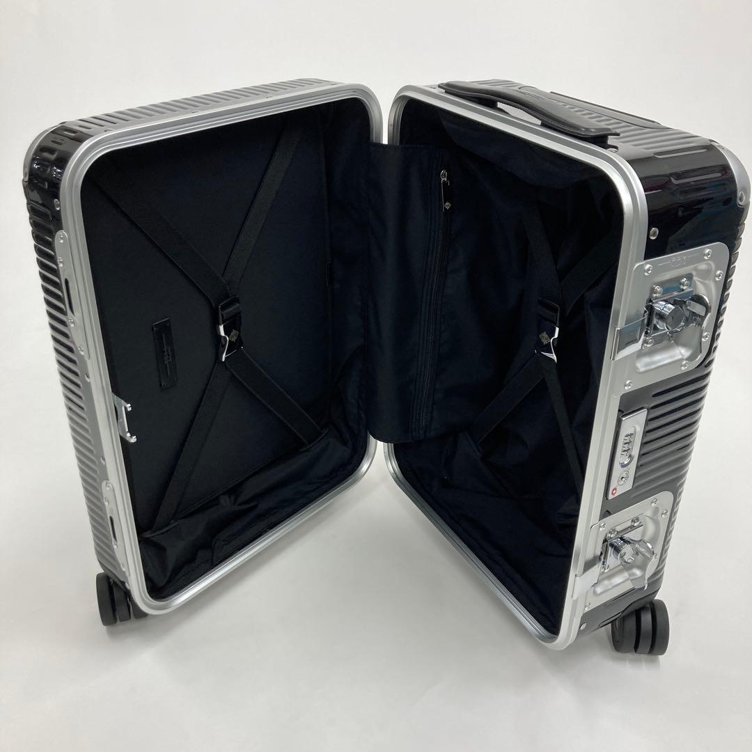 eru エフピーエムミラノ スーツケース