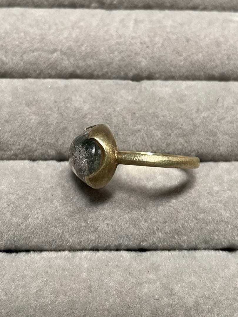 フリュイジョリ　ガーデンクォーツ