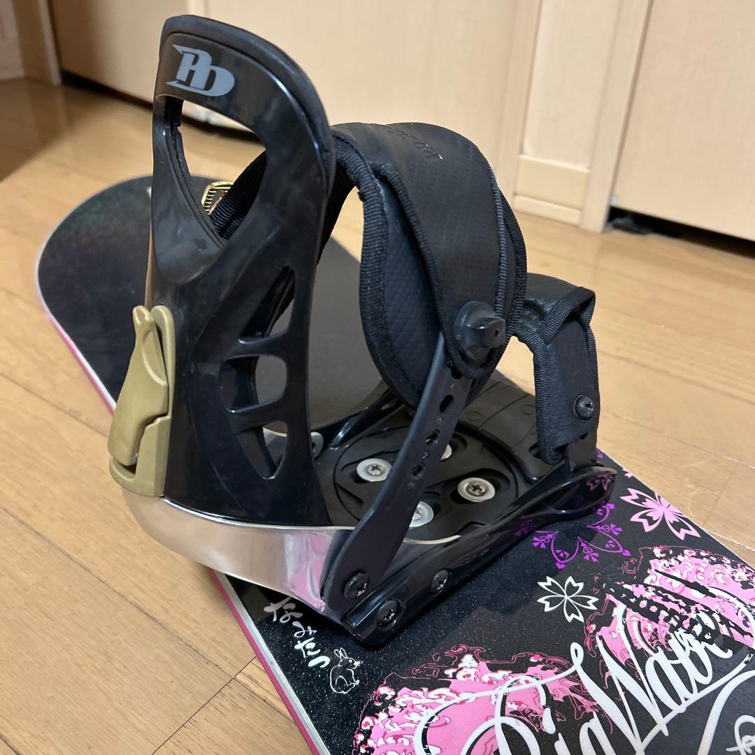 波達　レディース スノーボード 板 139cm ビンディング付き 初心者向け