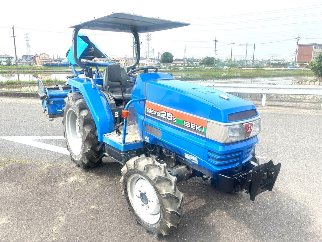イセキ　GEAS25s 25馬力　4WD 逆転PTO 自動水平　低時間