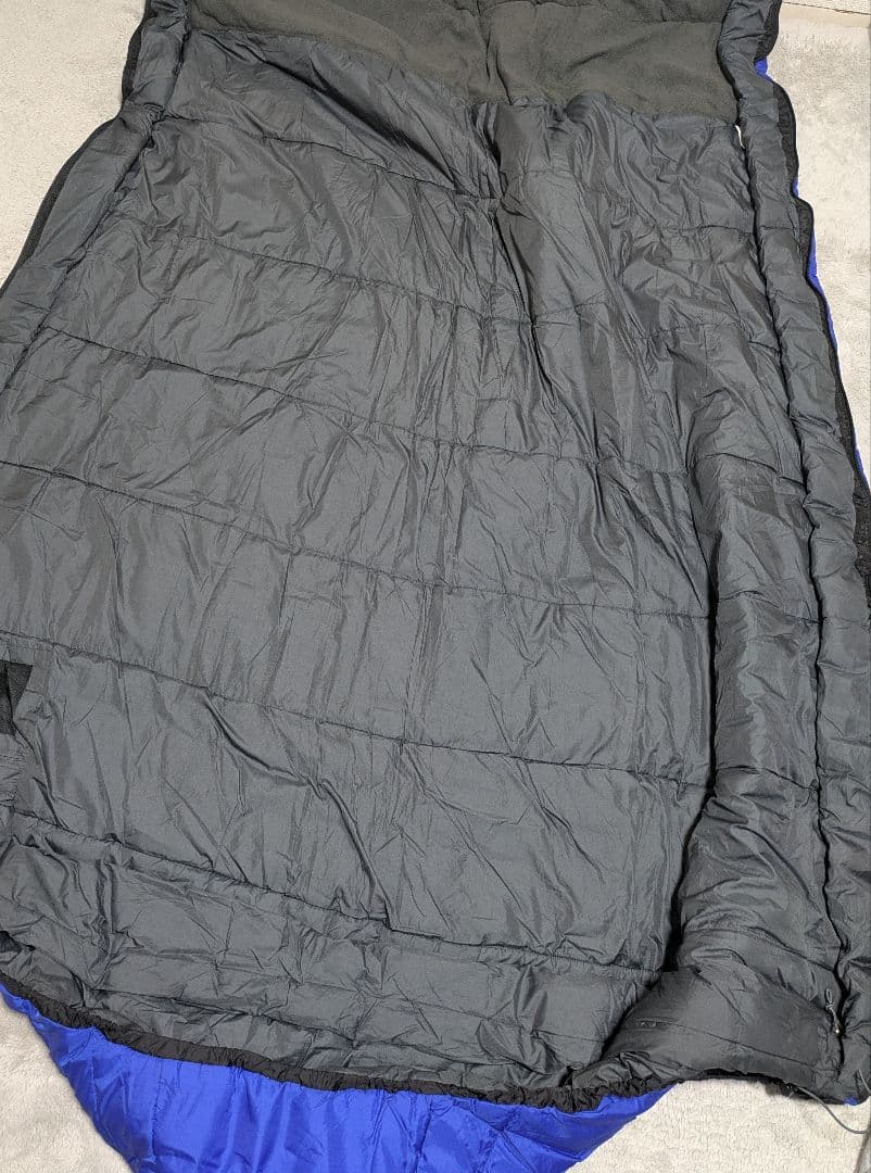 美品　Slow Trek 1300 寝袋 青・黒　イスカ