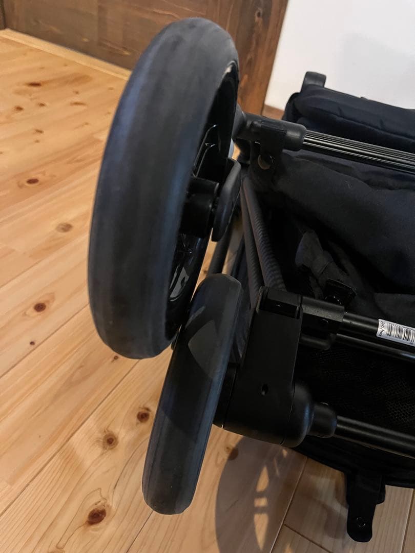 cybex メリオカーボンブラック➕レインカバー➕ケータイドリンクホルダー付き