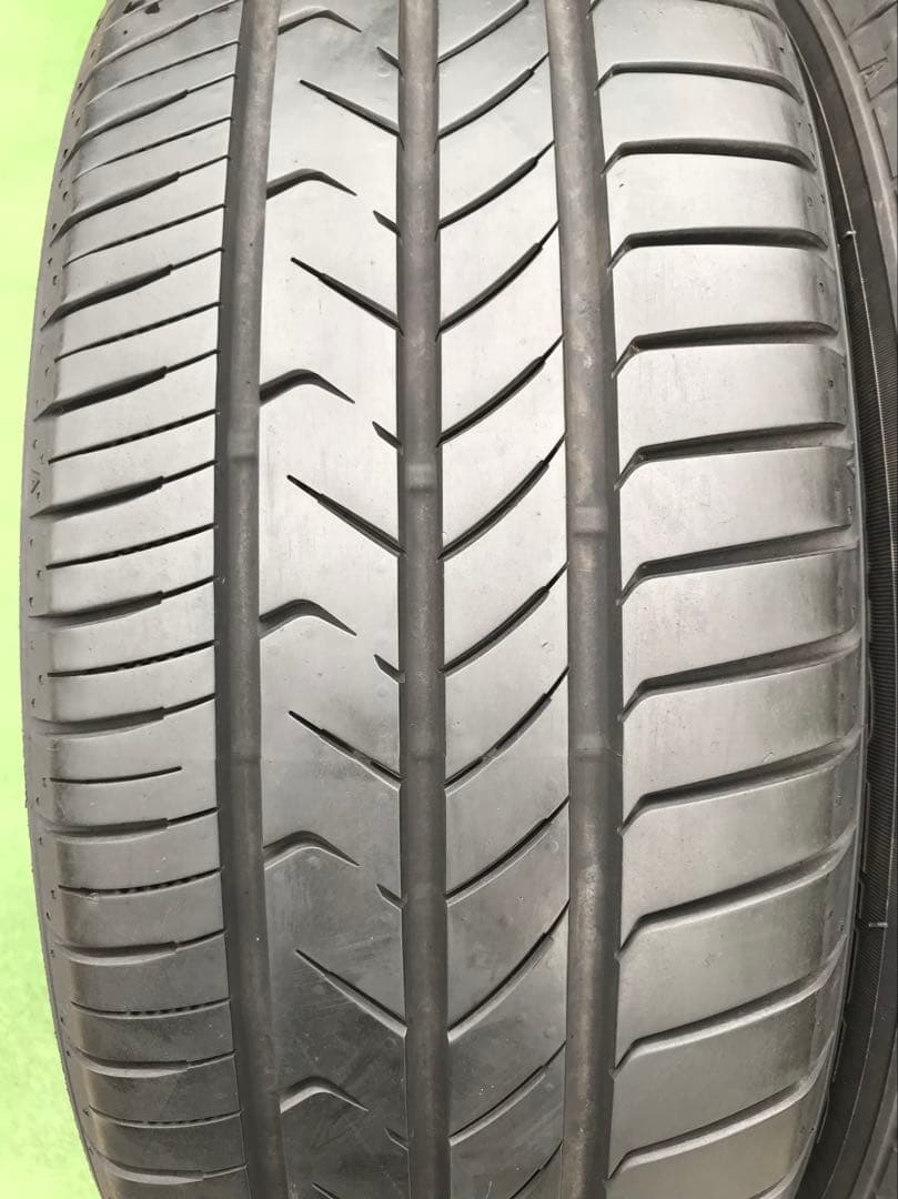 215/60 R17 TOYO TRANPATH mp7 ラジアルタイヤ