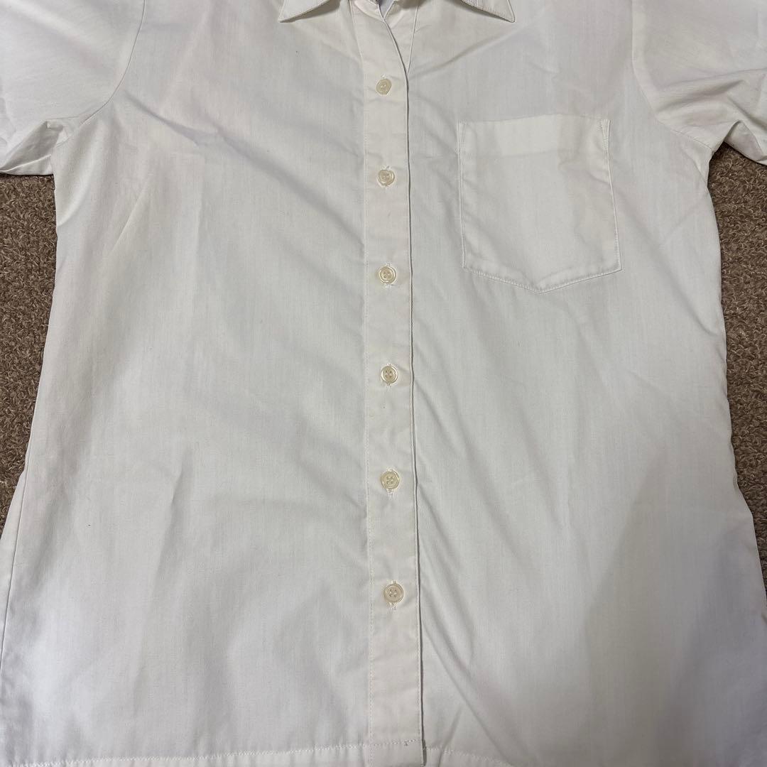 りらくま　リュック　シャツ