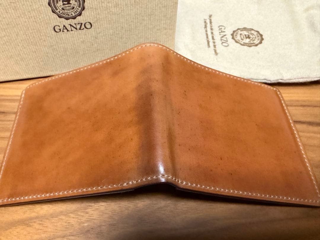 う*♬様 GANZO SHELL CORDOVAN 2 小銭入れ付き二つ折り財布