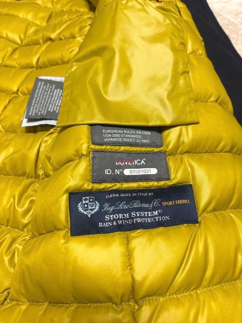 おけい様デュベティカロロピアーナ ダウンジャケット 定価16万