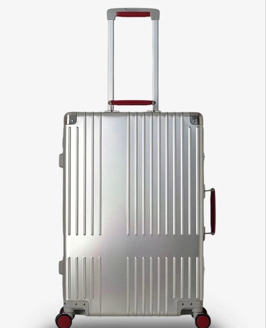 バッグ INV5811STP Sterling Silver/Red 70L