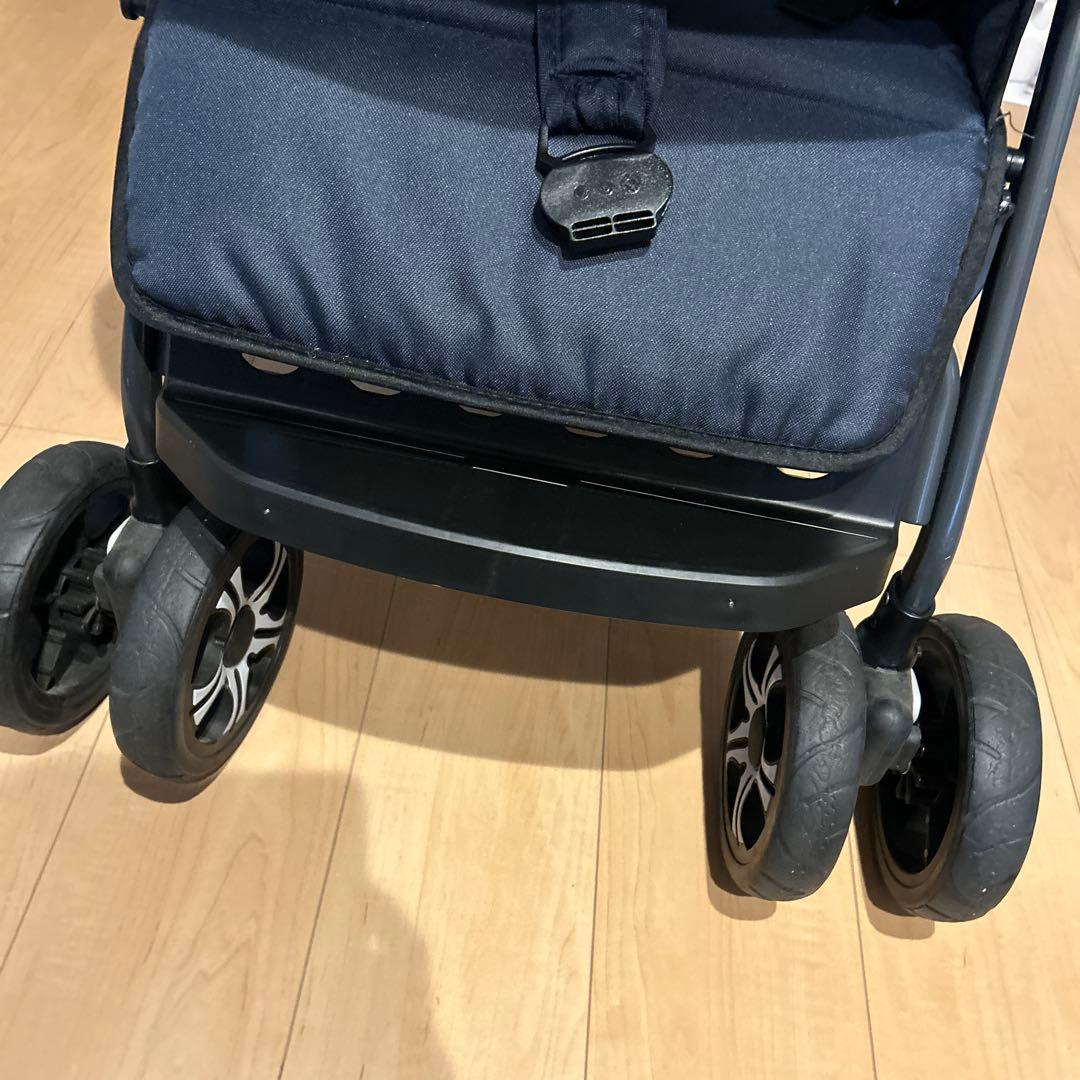美品 KATOJI二人でゴー ケーブルロックのおまけ付き　2人乗りベビーカー