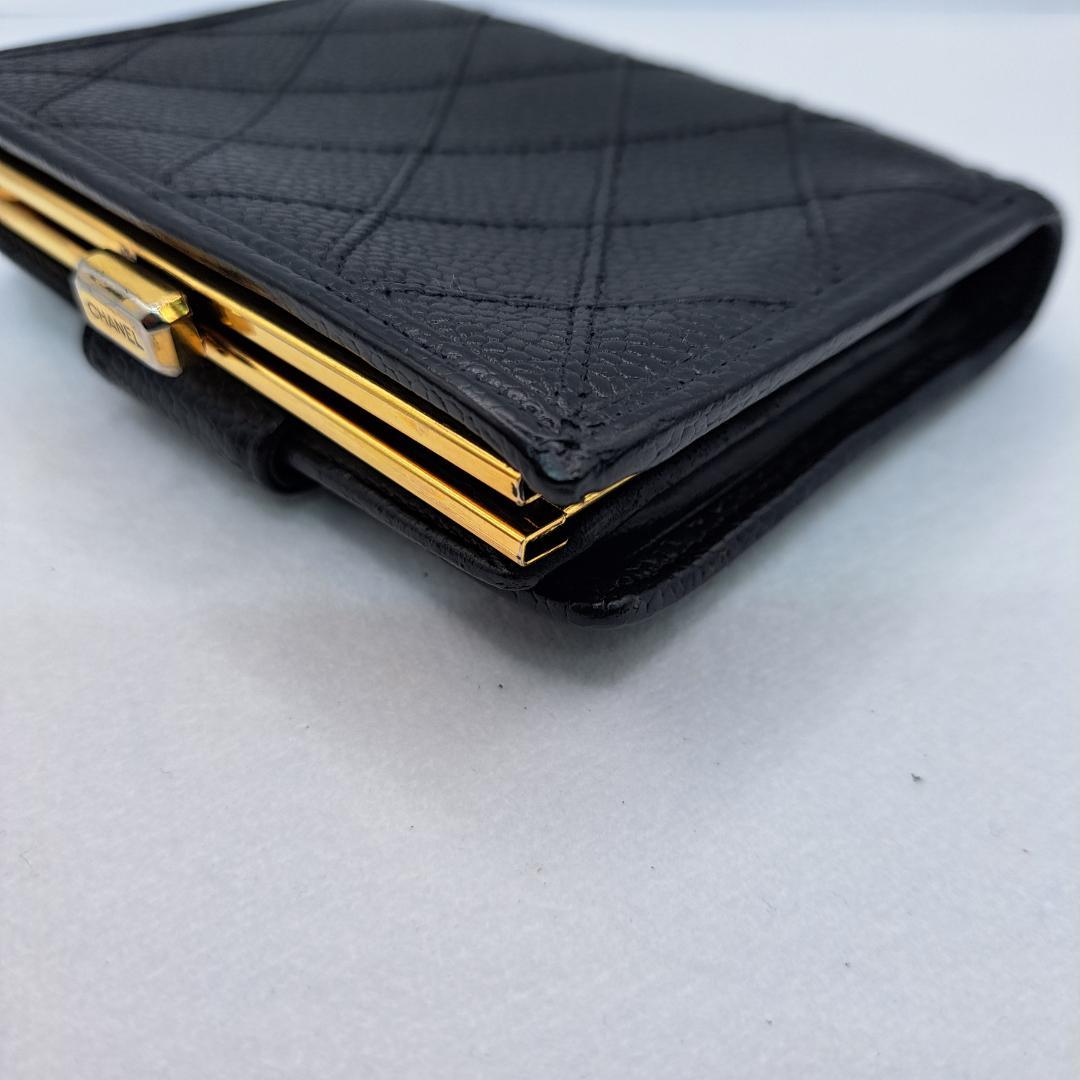 CHANEL　ワイルドステッチ　ブラック　二つ折り財布　折り財布　キャビアスキン