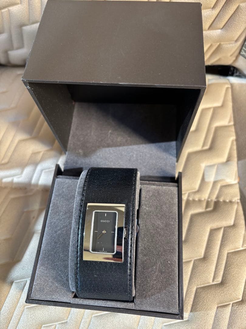 GUCCI グッチ レディース　腕時計 7800L ブラックレザー