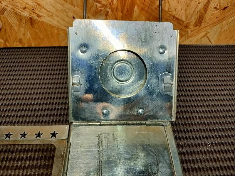 【初期型】ヴィンテージ品 スイス軍フォールディングキャンドルランタン