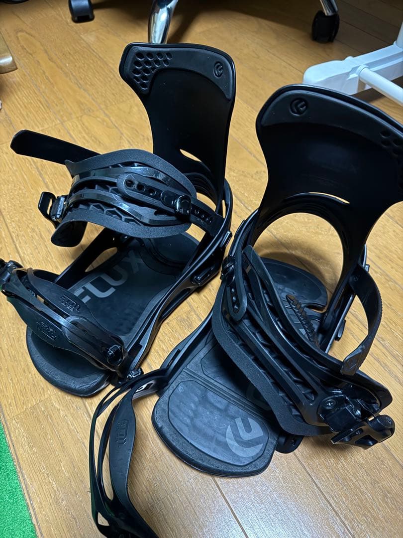 FLUX DS ビンディング ブラック