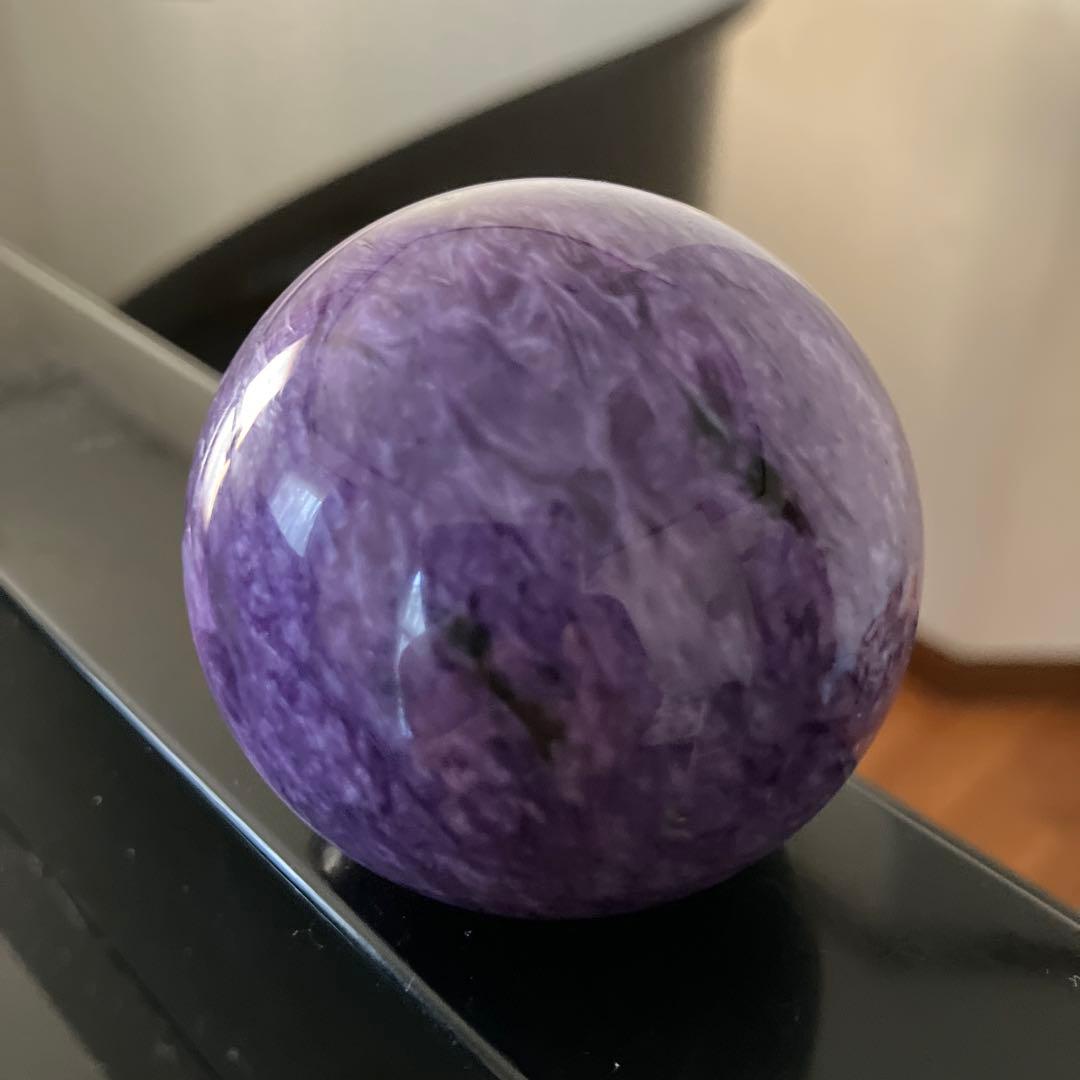 まめさま専用美！高品質　チャロアイト　スフィア　天然石置物　E213