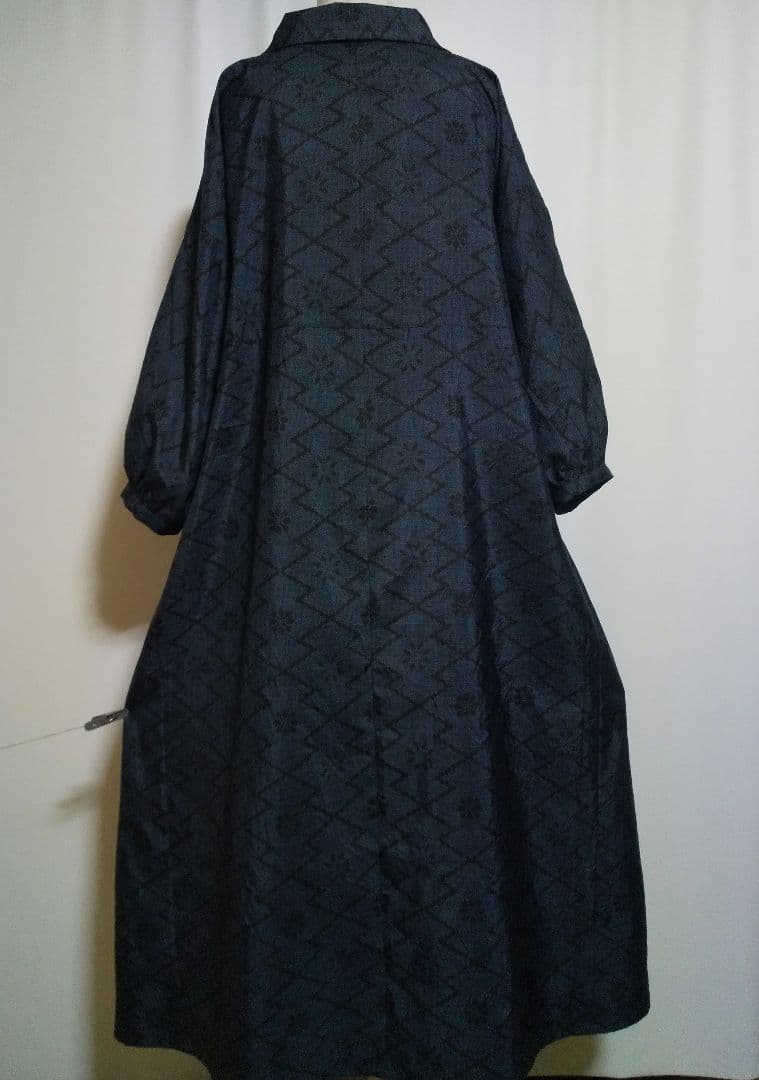 津*銀様 着物リメイク／ドルマン袖／衿付きワンピース★サイズLL～3L