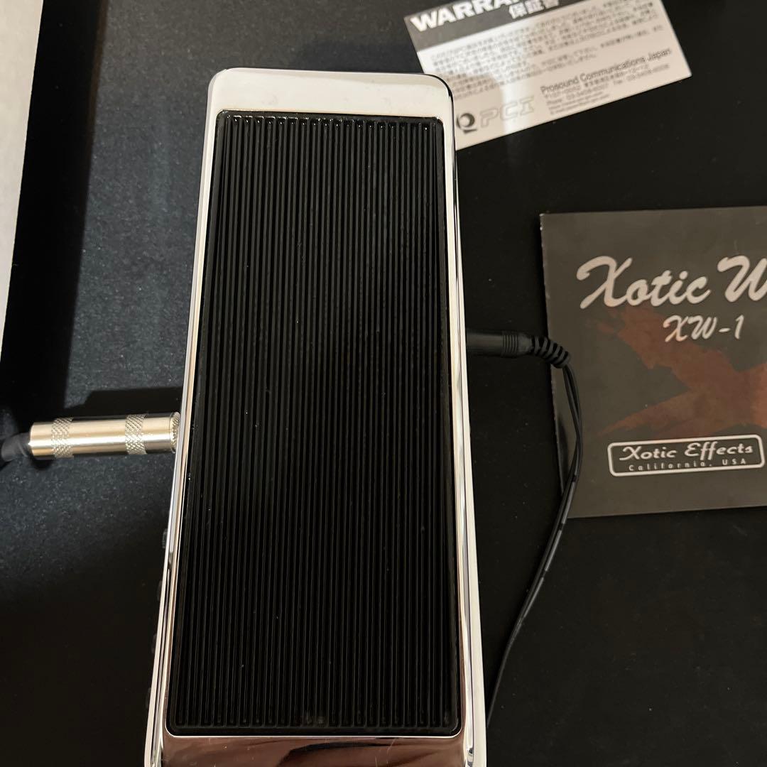 し*い様 Xotic Effects ワウペダル ホワイト　アダプター付き