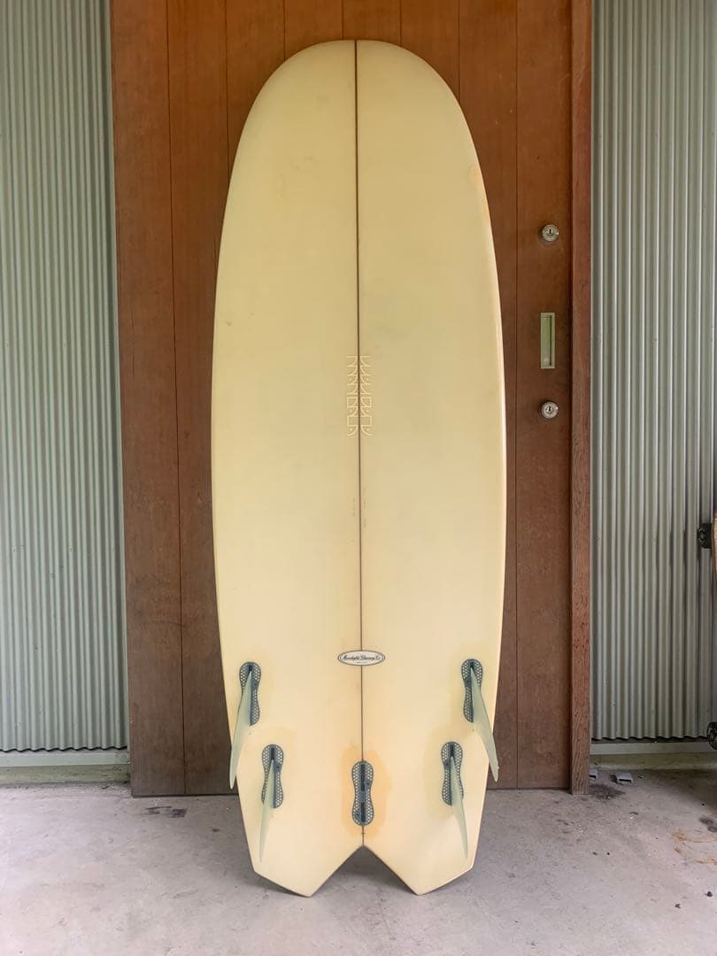 mandala custom shape マンダラサーフボード