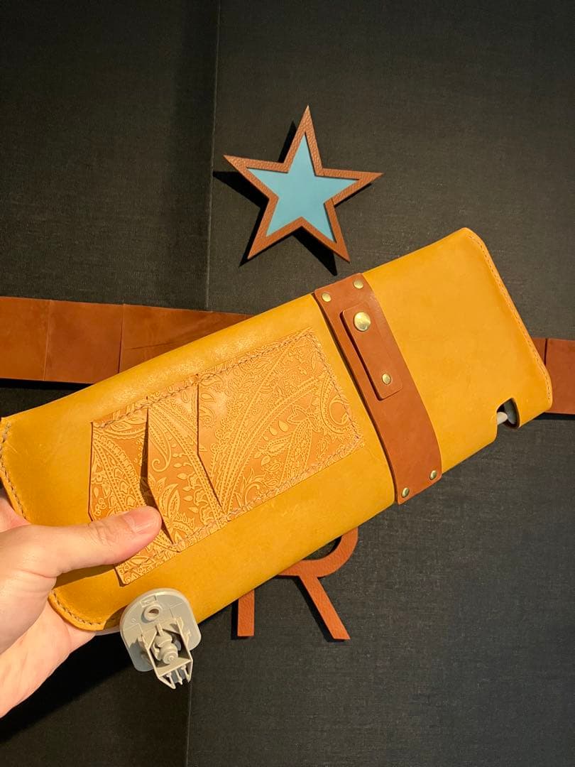 【nekokurashi】ジムニーJB64/74用サンバイザーレザーカバー