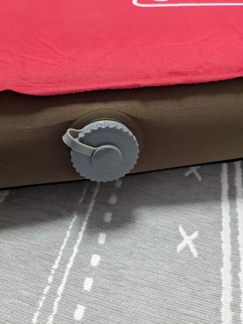 コールマン　コンフォートインフレーターマットハイピークシングル　マスターシリーズ