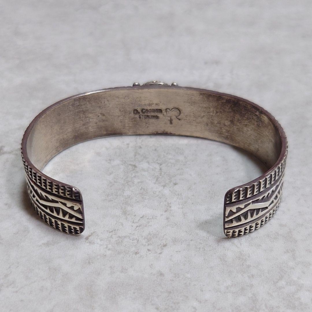 NAVAJO ダレルキャドマン キングマンターコイズ バングル ブラックウェブ