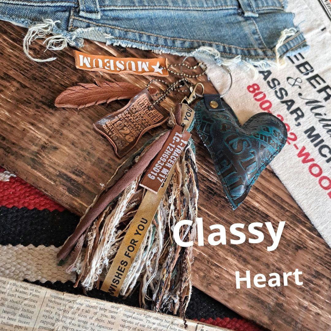 ★レザーがかっこいいぷっくりハートチャーム★