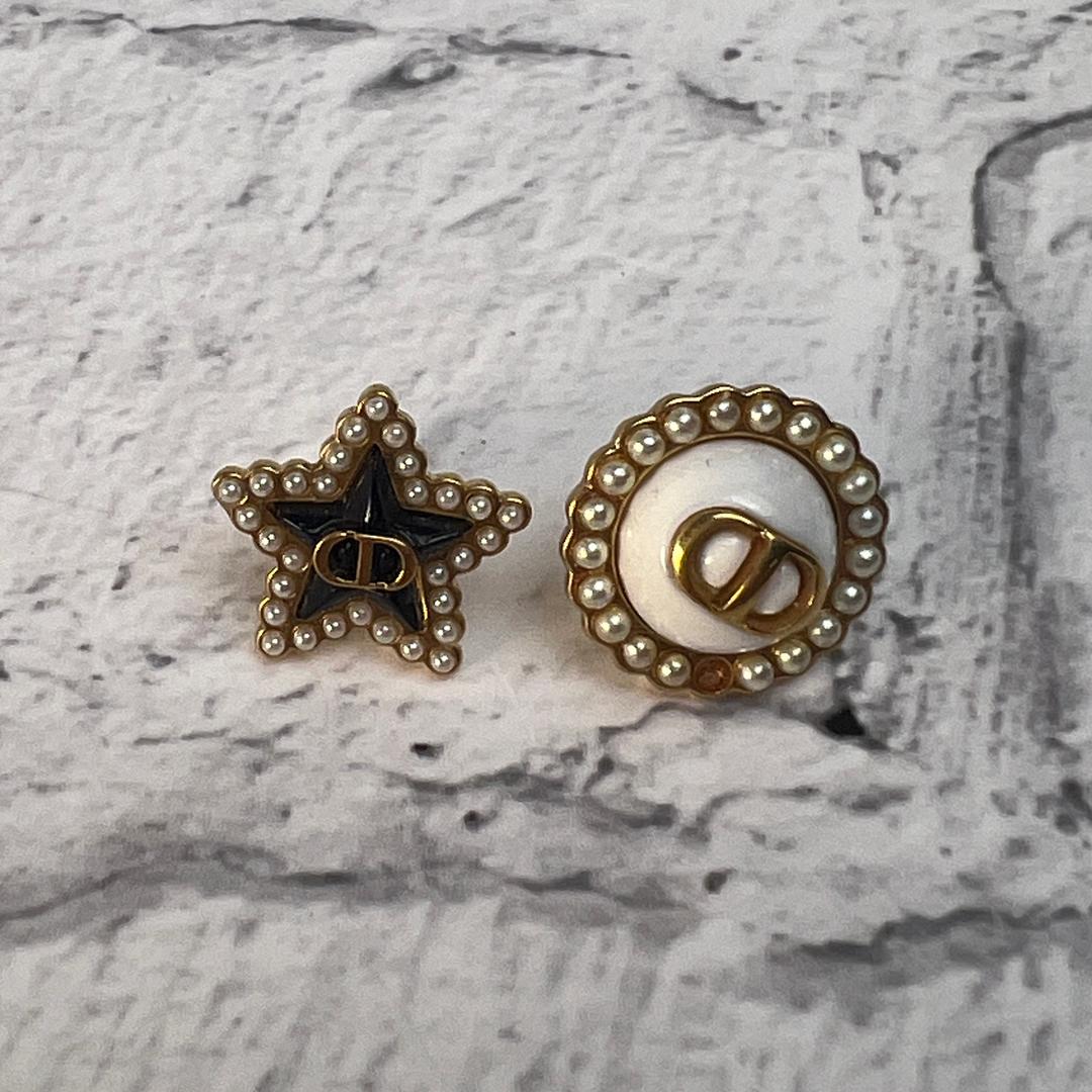 こうぴ Diorディオール パール ピアス A-11051