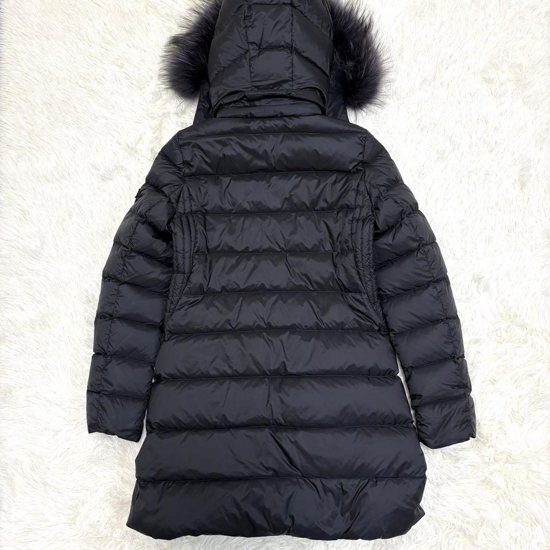 未使用級！TATRAS サルマ 2023年製 ダウンジャケット ファー Lサイズ