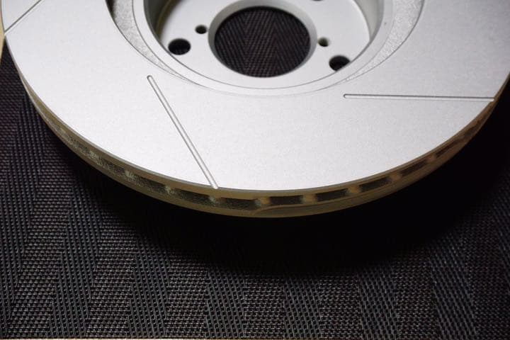 ブレーキ　スリットローター　DIXCEL SD Type