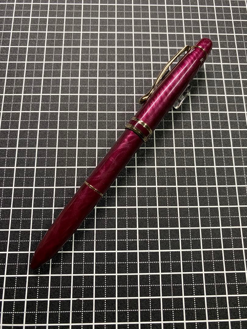 PILOT 3+1 EXECT BLACK&RED 多機能ペン