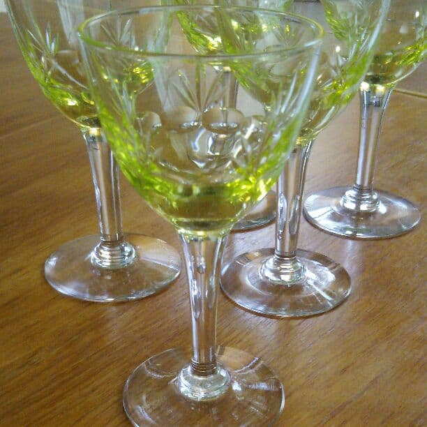 稀少☆イギリス ビンテージ ウランガラス ワイングラス　5個セット